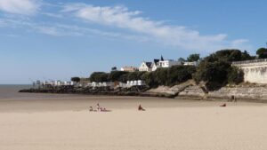 Lire la suite à propos de l’article Cœur de Charente-Maritime : le gîte idéal pour découvrir La Rochelle et sa région